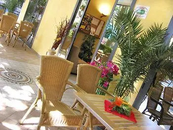 Hotel Busignani Rímini 3*,